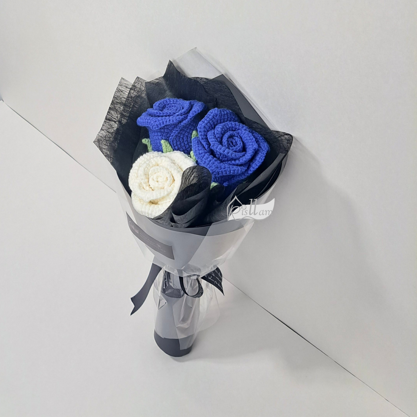Crochet Steamware Rose 04 Bouquet ( 3 stems ) -Navy Blue & White