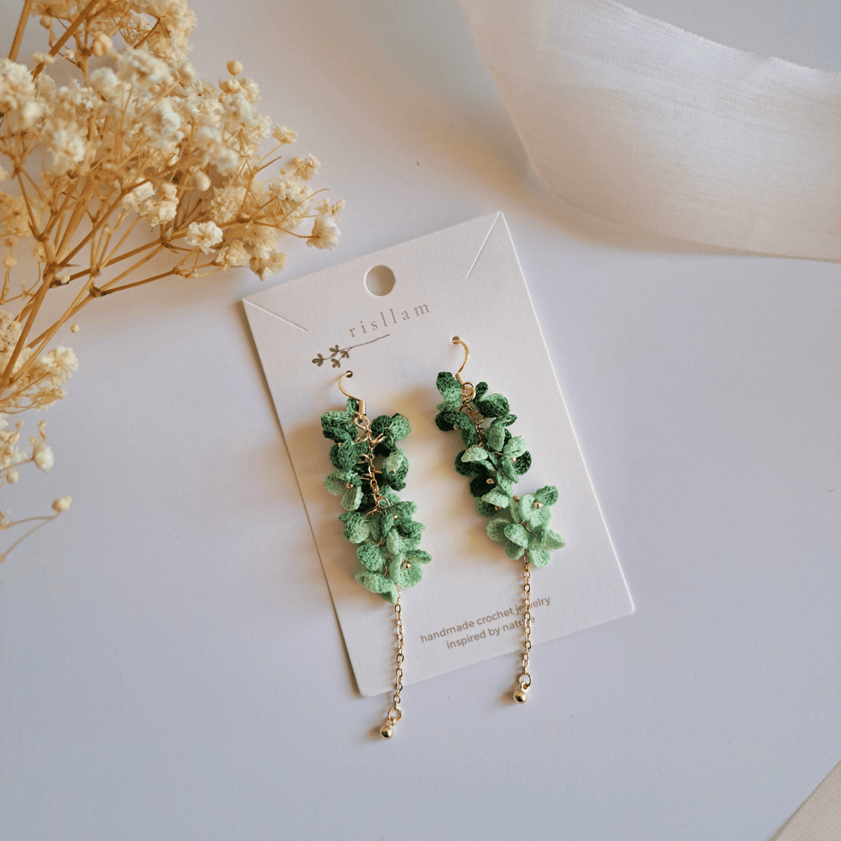 Micro Crochet Ivory Cascade Dangle Earrings, Ivory floral statement earrings, Bridesmaid Earrings Gift ,Bridal Shower Gift