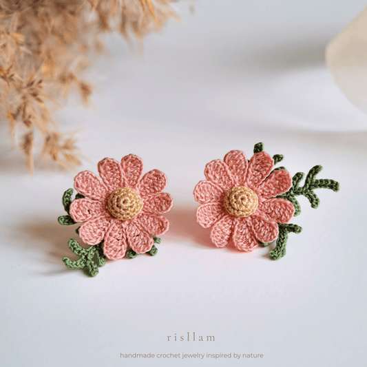 Daisy Stud Earrings, Micro Crochet Flower, Handmade Floral Jewelry