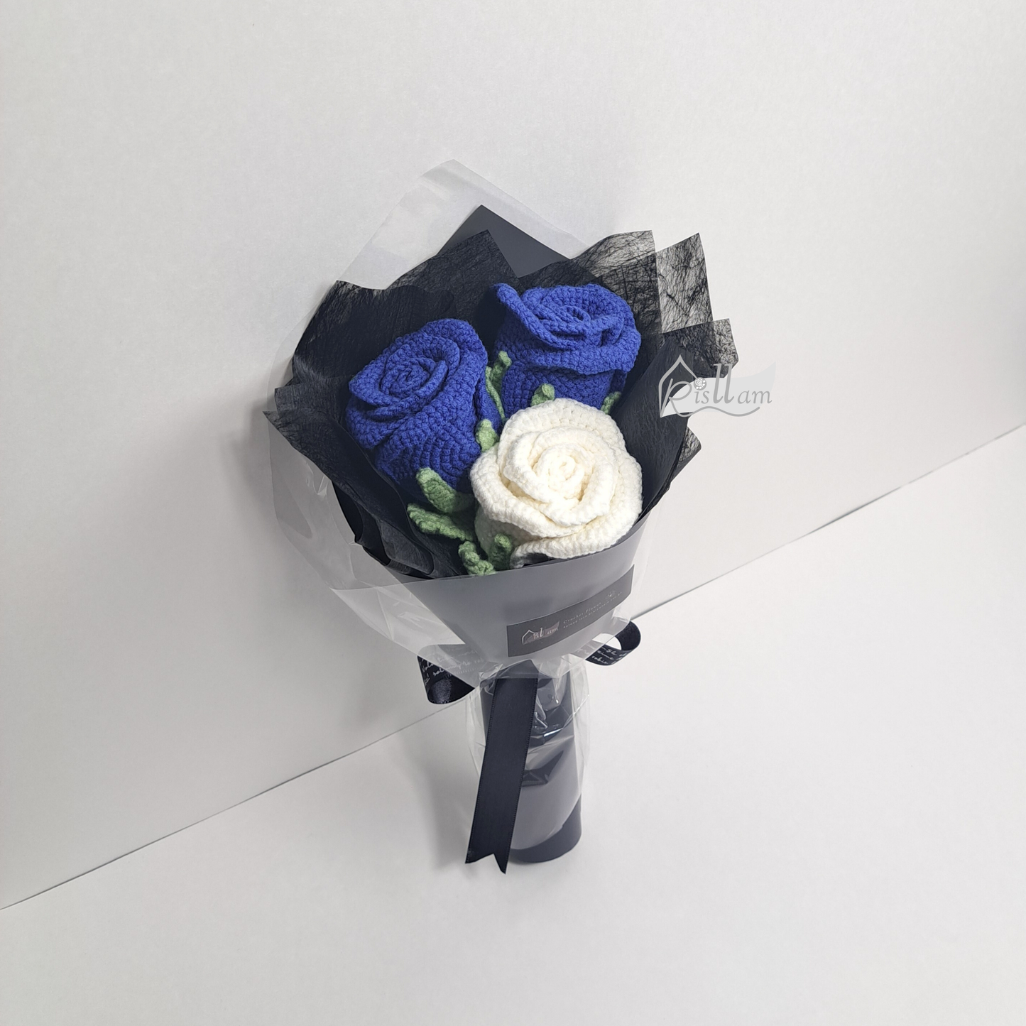 Crochet Steamware Rose 04 Bouquet ( 3 stems ) -Navy Blue & White