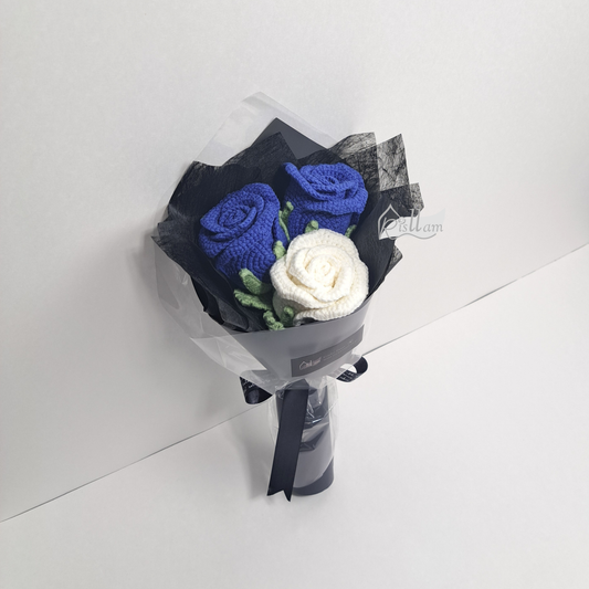 Crochet Steamware Rose 04 Bouquet ( 3 stems ) -Navy Blue & White