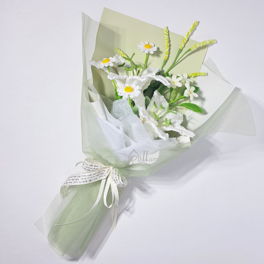 White & Green Crochet Lily and Daisy Bouquet